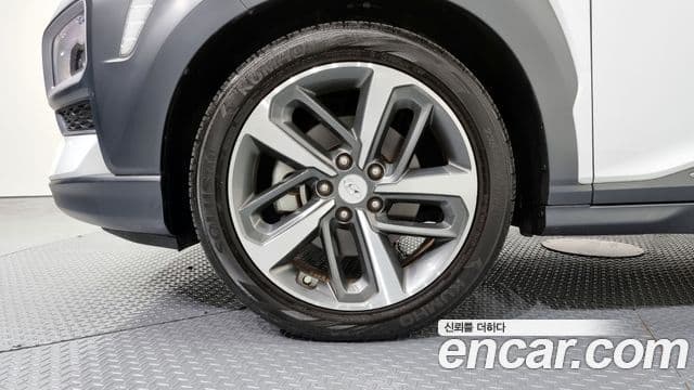 Hyundai Kona Modern Art, 2019 все фото