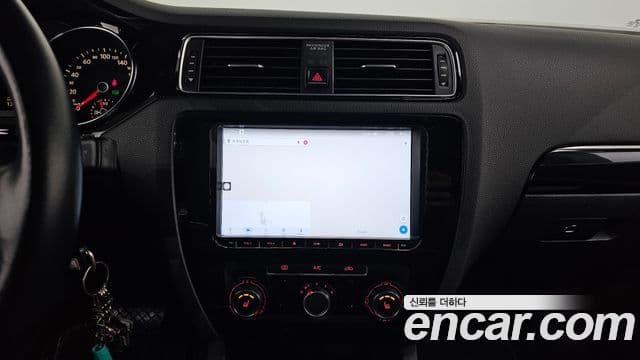 Volkswagen New Jetta 6세대, 2015 14