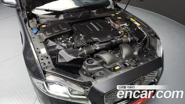 Jaguar All New XJ X351, 2019 6