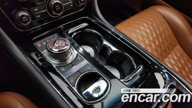 Jaguar All New XJ X351, 2019 9