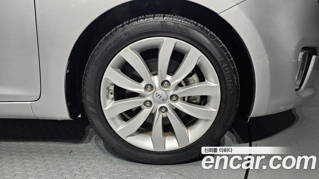 Kia All New Carens 1.7 VGT Trendy, 2016 все фото