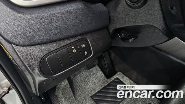 Kia All New Carens 1.7 VGT Trendy, 2016 16