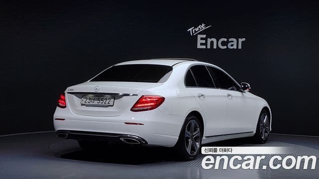 Mercedes-Benz E-класс W213 Avantgarde, 2019 2