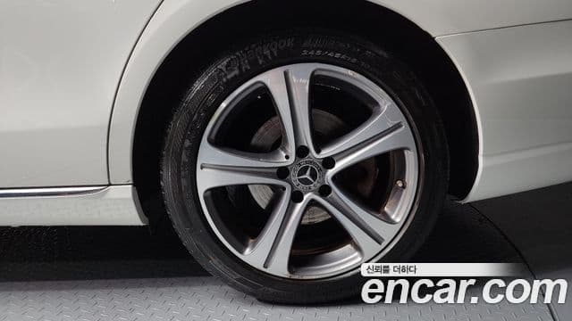 Mercedes-Benz E-класс W213 Avantgarde, 2019 все фото