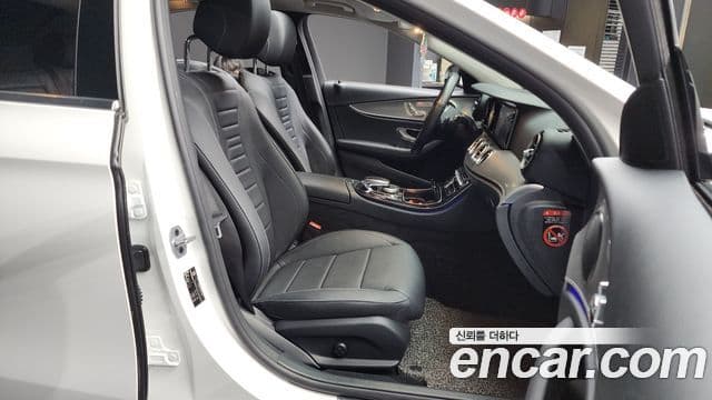 Mercedes-Benz E-класс W213 Avantgarde, 2019 11