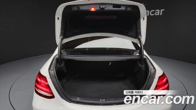 Mercedes-Benz E-класс W213 Avantgarde, 2019 20