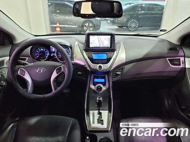 Hyundai Avante MD Premier, 2012 9