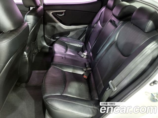 Hyundai Avante MD Premier, 2012 19