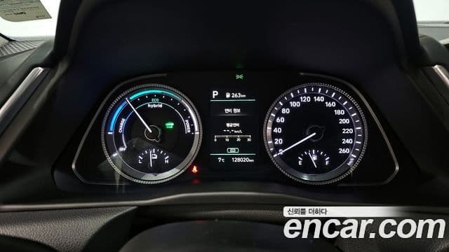 Hyundai Sonata гибрид (DN8) Premium Plus, 2022 8