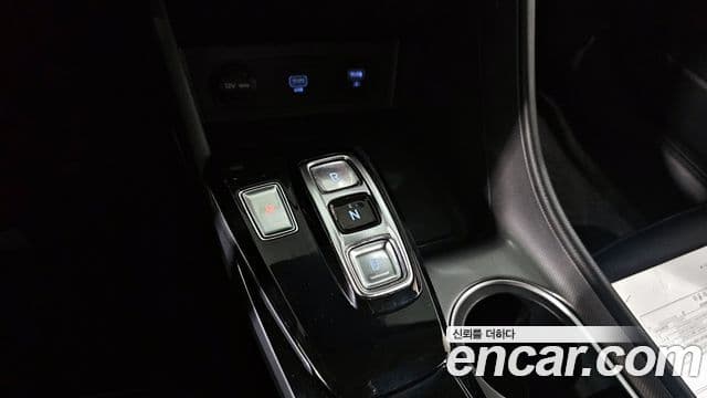 Hyundai Sonata гибрид (DN8) Premium Plus, 2022 9