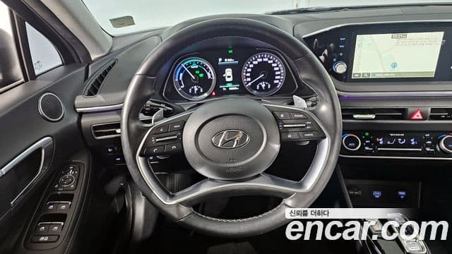 Hyundai Sonata гибрид (DN8) Premium Plus, 2022 13