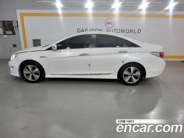 Hyundai Sonata гибрид Premier, 2012 все фото