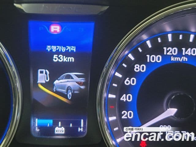 Hyundai Sonata гибрид Premier, 2012 11