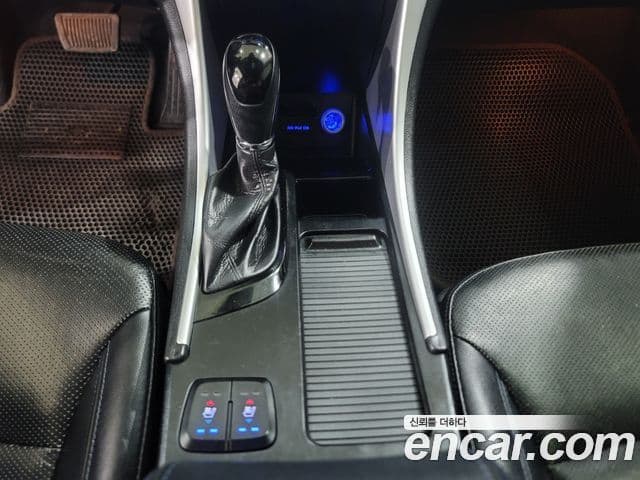 Hyundai Sonata гибрид Premier, 2012 14