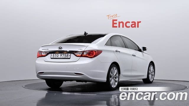 Hyundai YF Sonata Y20 top, 2011 2