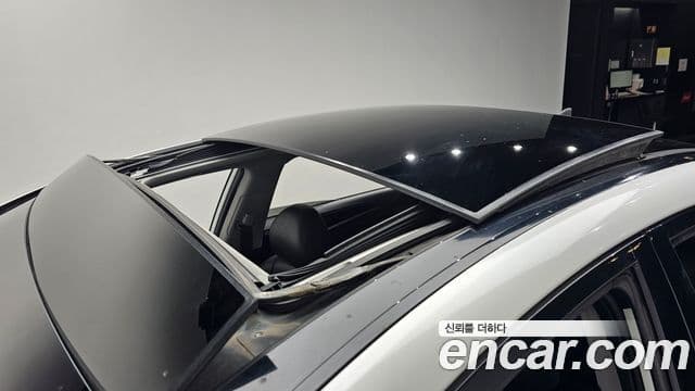 Hyundai YF Sonata Y20 top, 2011 19