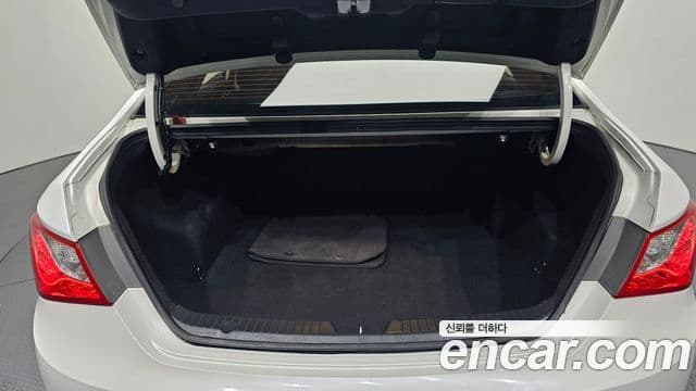 Hyundai YF Sonata Y20 top, 2011 20