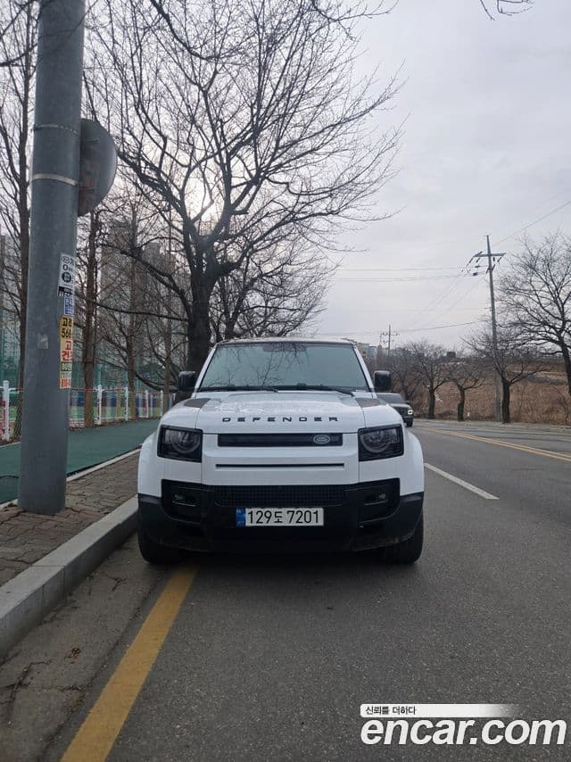 Land Rover Defender (L663) 110 D300 HSE, 2023 2