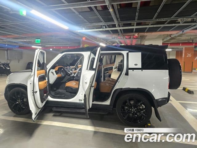 Land Rover Defender (L663) 110 D300 HSE, 2023 13