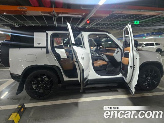 Land Rover Defender (L663) 110 D300 HSE, 2023 14