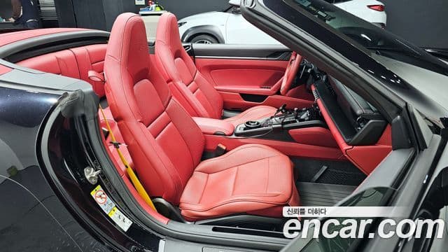 Porsche 911 (992) Carrera GTS кабриолет, 2023 10