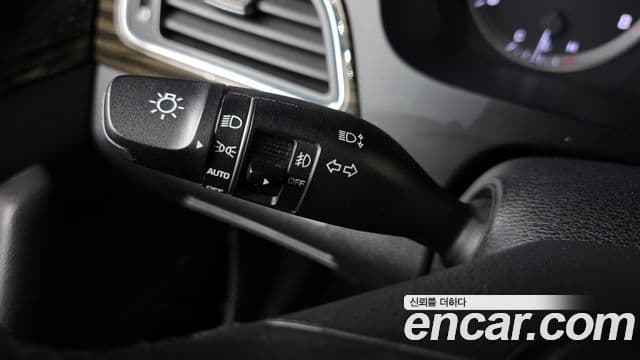 Hyundai LF Sonata 2.0 Smart, 2016 12