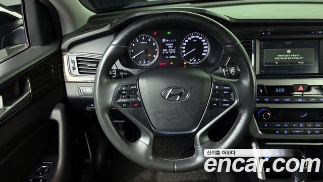 Hyundai LF Sonata 2.0 Smart, 2016 16