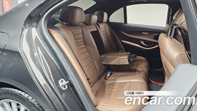 Mercedes-Benz E-класс W213 Exclusive, 2021 12