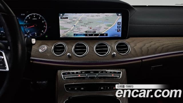 Mercedes-Benz E-класс W213 Exclusive, 2021 14