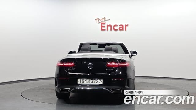 Mercedes-Benz E-класс W213 E450 4MATIC кабриолет, 2021 4