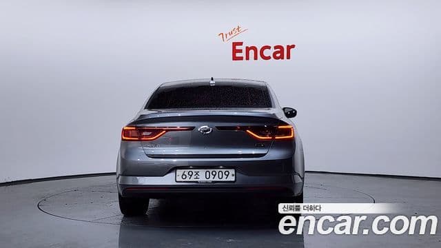 Renault Korea(Samsung) SM6 2.0 LPe LE (для людей с инвалидностью), 2016 4