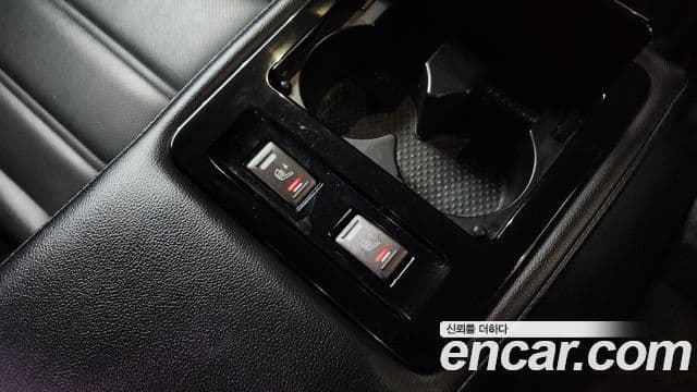 Renault Korea(Samsung) SM6 2.0 LPe LE (для людей с инвалидностью), 2016 19