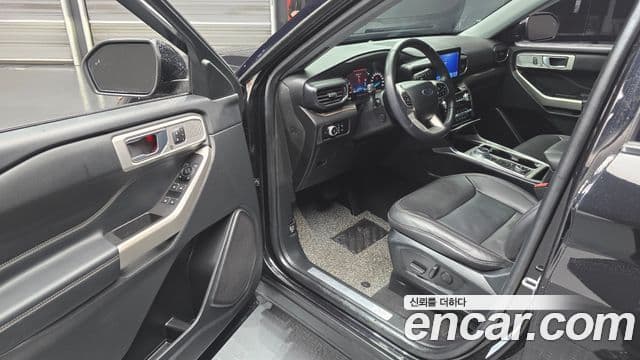 Ford Explorer 6세대 2.3 Limited 4WD, 2023 11