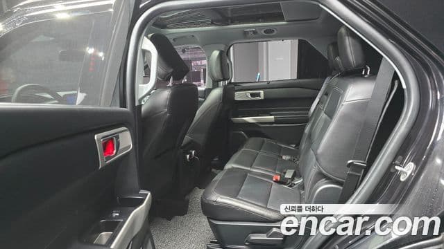 Ford Explorer 6세대 2.3 Limited 4WD, 2023 13
