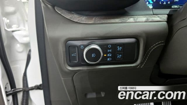 Ford Explorer 6세대 3.0 Platinum 4WD, 2021 13
