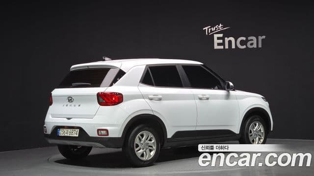 Hyundai Venue 1.6 Modern Plus, 2022 2