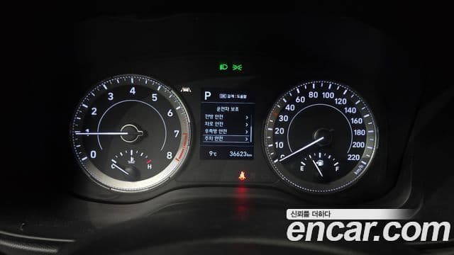 Hyundai Venue 1.6 Modern Plus, 2022 8