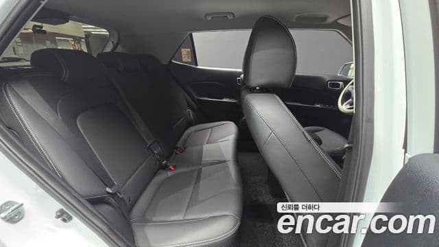 Hyundai Venue 1.6 Modern Plus, 2022 12