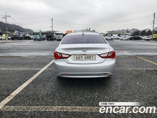 Hyundai YF Sonata Premier, 2010 все фото