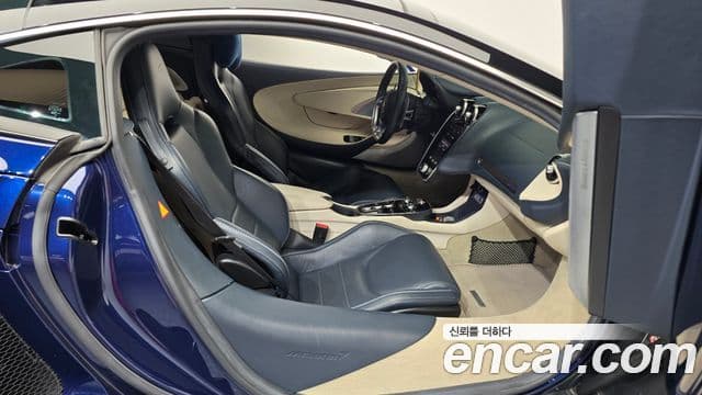 맥라렌 GT, 2020 11