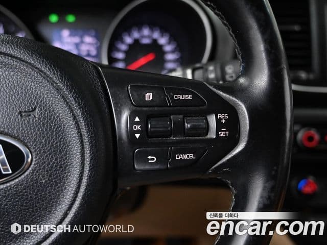 Kia All New Carnival Luxury, 2015 18