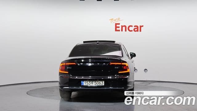 Volvo S90 B6 AWD Inscription, 2021 4