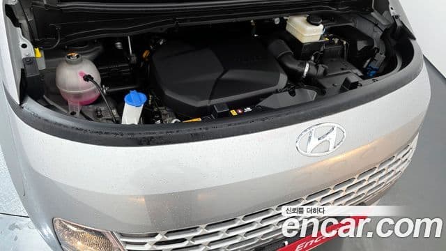 Hyundai Staria Modern, 2023 6