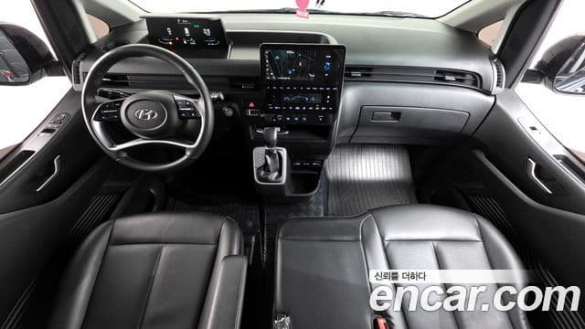 Hyundai Staria Modern, 2023 7