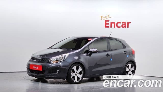 Kia All New Pride Prestige, 2012 1