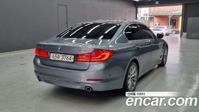 BMW 5시리즈 (G30) 520d Luxury Special Edition, 2018 2
