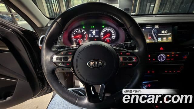 Kia All New K7 3.0 LPI Luxury (арендный автомобиль), 2017 12