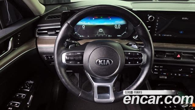 Kia K5 3세대 Signature, 2021 17