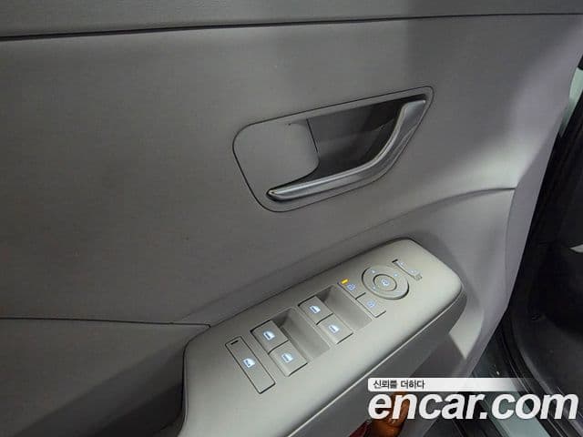 Hyundai Kona гибрид (SX2) Modern, 2025 14