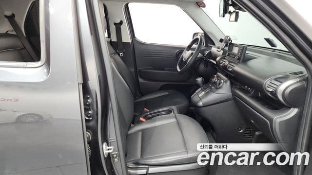 Hyundai Casper турбо D Essential Light, 2024 11